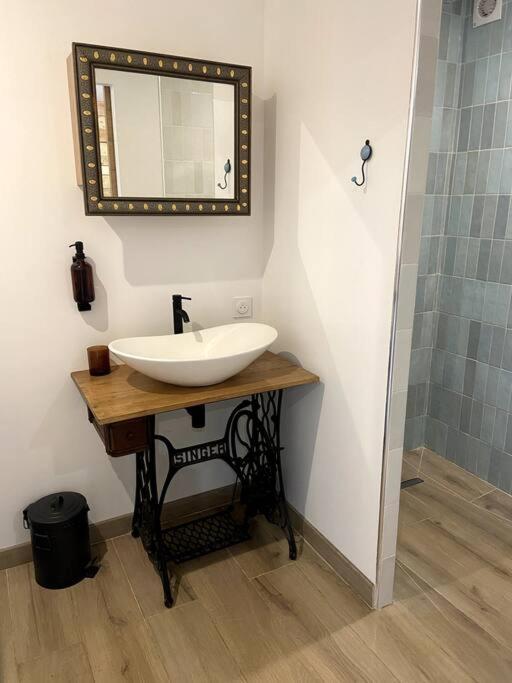 Appartement De La Maison Rouge Saint-Paul Экстерьер фото